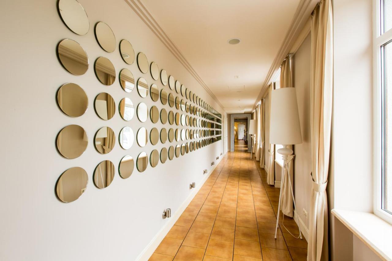 Tarashany Georg Park Hotel מראה חיצוני תמונה
