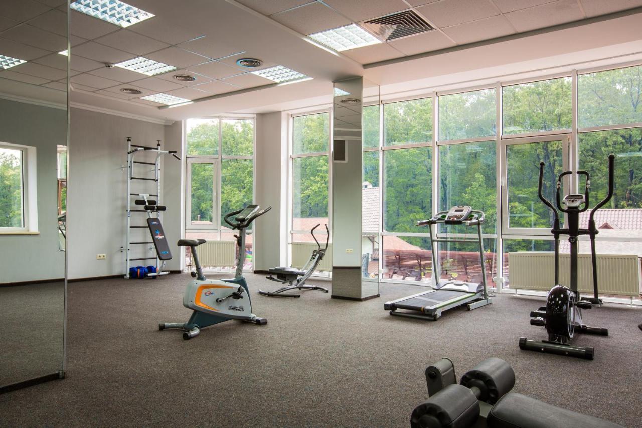 Tarashany Georg Park Hotel מראה חיצוני תמונה